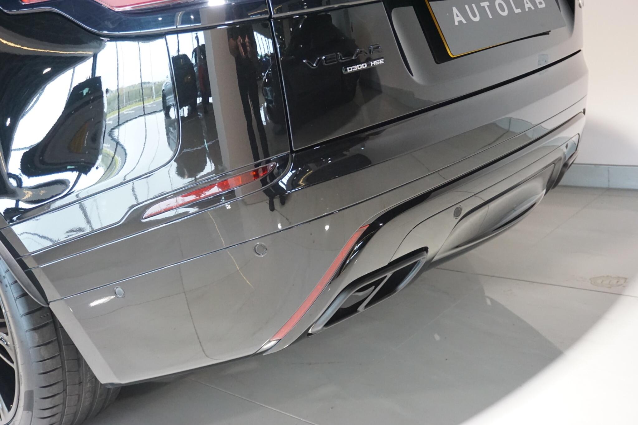 Land Rover Range Rover Velar 3.0 SD6 V6 R-Dynamic HSE SUV 5dr Diesel Auto 4WD Euro 6 (s/s) (300 ps)